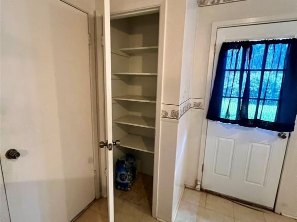 307 Jill Street, Conroe TX 77303