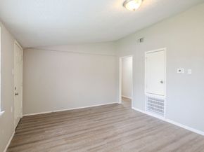 7828 Homewood Lane, Houston TX 77028