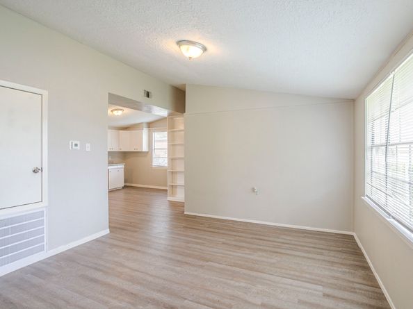 7828 Homewood Lane, Houston TX 77028