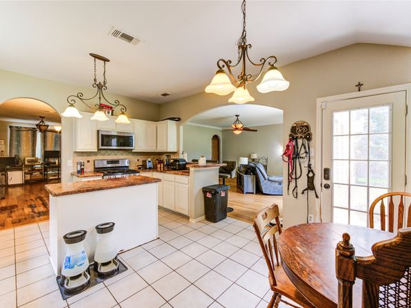 18414 Bluewater Cove Drive, Humble TX 77346