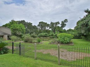 9400 Doliver Drive 70, Houston TX 77063