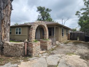 11008 Penelope Drive, Houston TX 77013