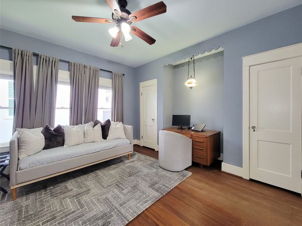 3702 Audubon Place, Houston TX 77006