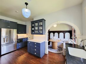 3702 Audubon Place, Houston TX 77006