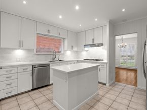 2409 Dryden Road, Houston TX 77030