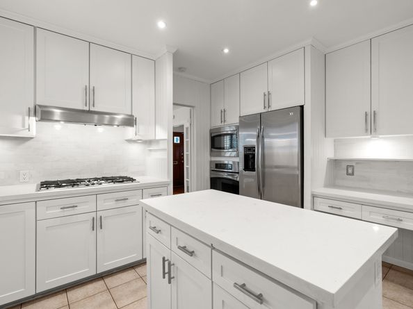 2409 Dryden Road, Houston TX 77030