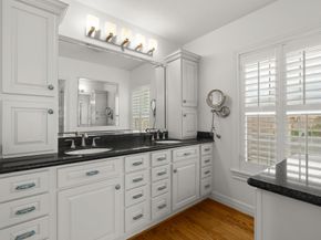 2409 Dryden Road, Houston TX 77030