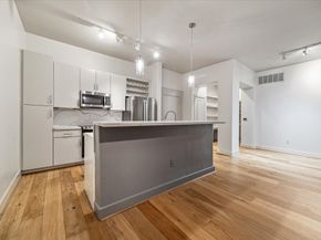 1901 Post Oak Boulevard 1206, Houston TX 77056