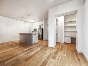 1901 Post Oak Boulevard 1206, Houston TX 77056