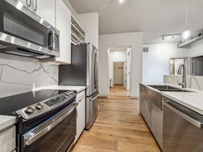 1901 Post Oak Boulevard 1206, Houston TX 77056