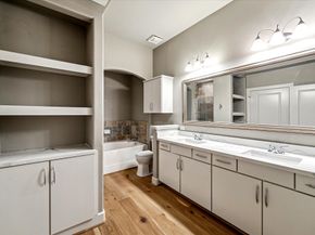 1901 Post Oak Boulevard 1206, Houston TX 77056