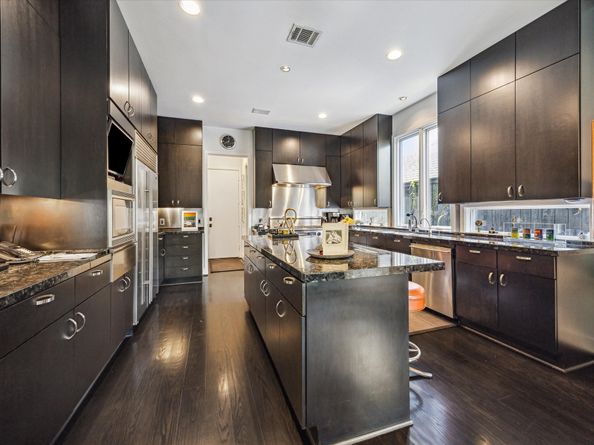 2409 Maconda Lane, Houston TX 77027