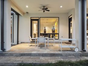 2409 Maconda Lane, Houston TX 77027