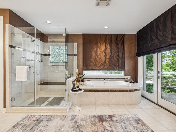 2409 Maconda Lane, Houston TX 77027