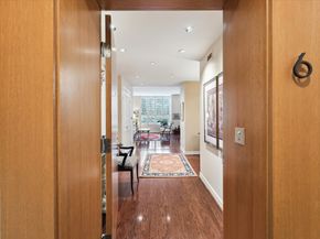 5110 San Felipe Street 36/37W, Houston TX 77056