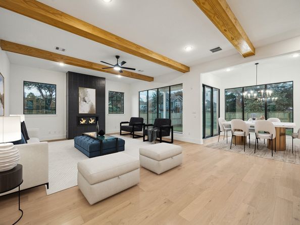 1112 Kinley Lane, Houston TX 77018