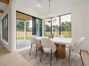 1112 Kinley Lane, Houston TX 77018