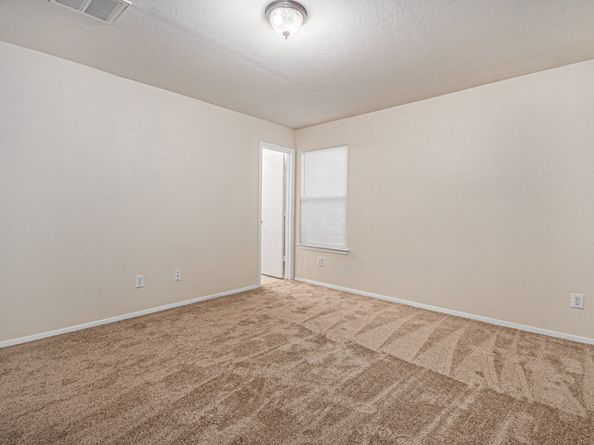 1539 Nichole Woods Drive, Houston TX 77047