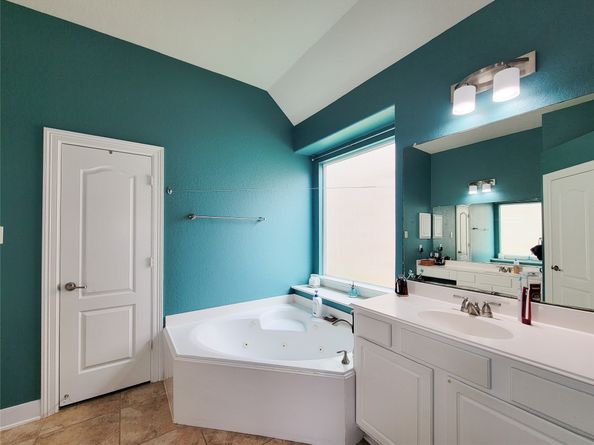 14811 Blue Egret Drive, Cypress TX 77433