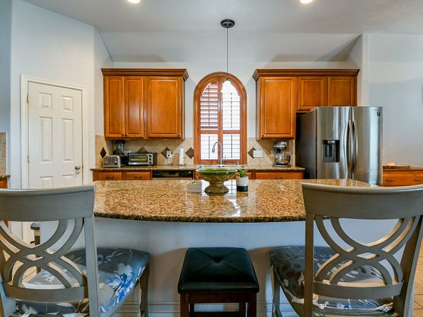 20743 Oakhurst Park Drive, Porter TX 77365