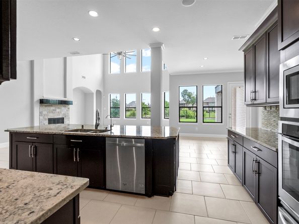 5218 Limestone Hill Lane, Sugar Land TX 77479