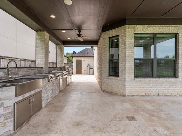 5218 Limestone Hill Lane, Sugar Land TX 77479