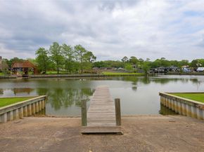18511 Egret Bay Boulevard 310, Webster TX 77058
