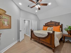 16226 Breakwater Path Drive, Houston TX 77044