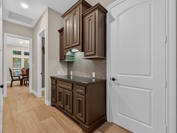 16226 Breakwater Path Drive, Houston TX 77044