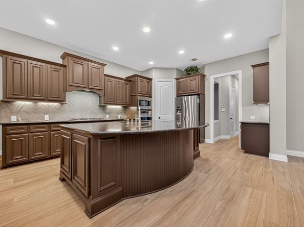 16226 Breakwater Path Drive, Houston TX 77044