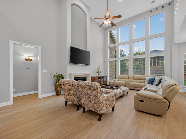 16226 Breakwater Path Drive, Houston TX 77044