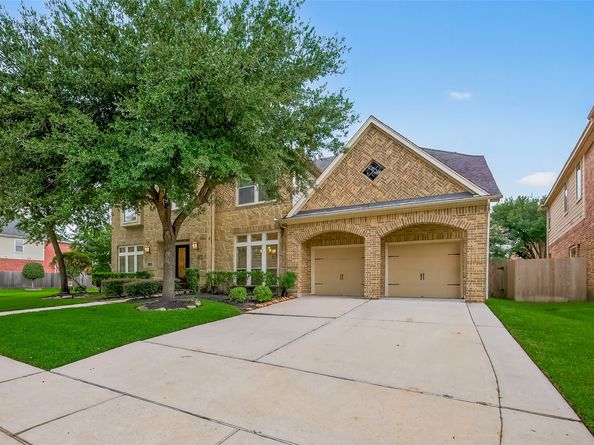 16226 Breakwater Path Drive, Houston TX 77044