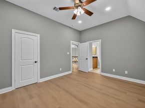 16226 Breakwater Path Drive, Houston TX 77044