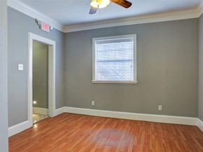 2709 Blodgett Street, Houston TX 77004