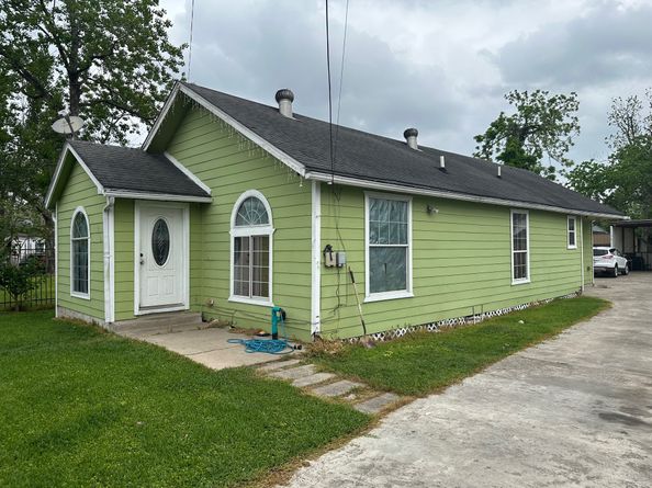 8718 Brannon Street, Houston TX 77093