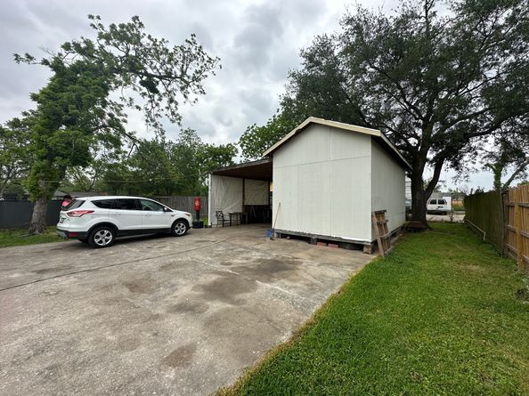 8718 Brannon Street, Houston TX 77093