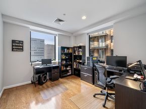 914 Main Street 2204, Houston TX 77002