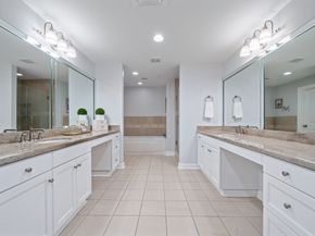 914 Main Street 2204, Houston TX 77002