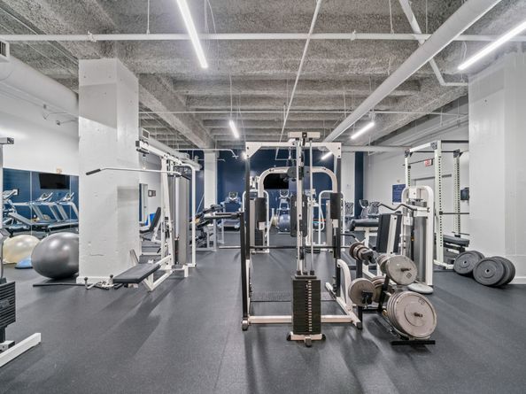 914 Main Street 2204, Houston TX 77002