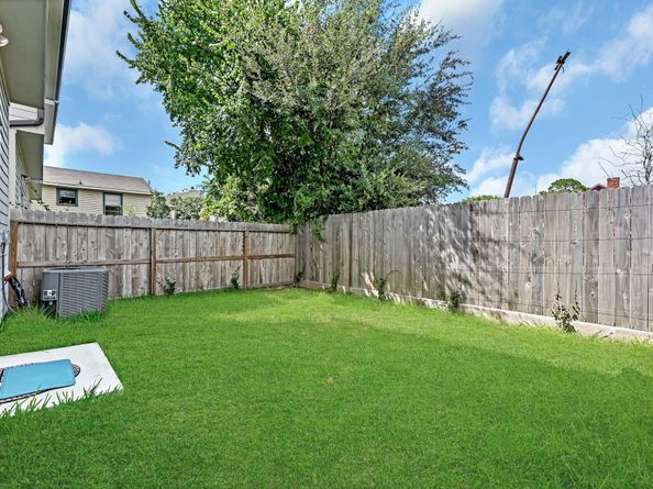 1815 Arbor Street, Houston TX 77004