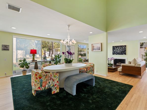 2207 Stanmore Drive, Houston TX 77019