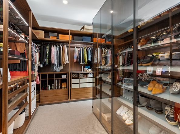 2207 Stanmore Drive, Houston TX 77019