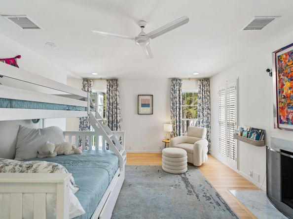 2207 Stanmore Drive, Houston TX 77019