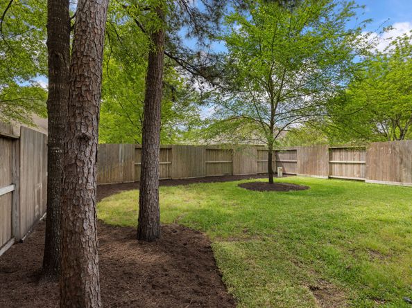 11 Trafalgar Place, Conroe TX 77384