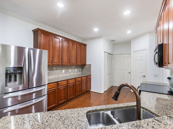 11 Trafalgar Place, Conroe TX 77384
