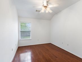 11 Trafalgar Place, Conroe TX 77384
