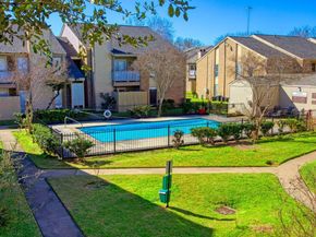 10211 Sugar Branch Drive 377, Houston TX 77036