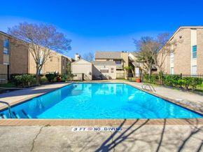 10211 Sugar Branch Drive 377, Houston TX 77036
