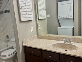 10211 Sugar Branch Drive 377, Houston TX 77036