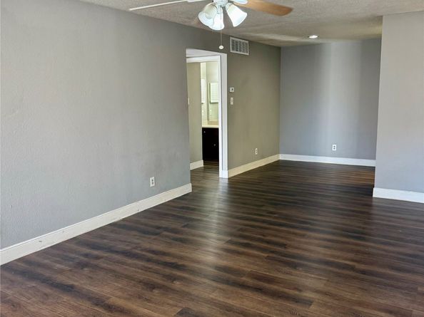 10211 Sugar Branch Drive 377, Houston TX 77036